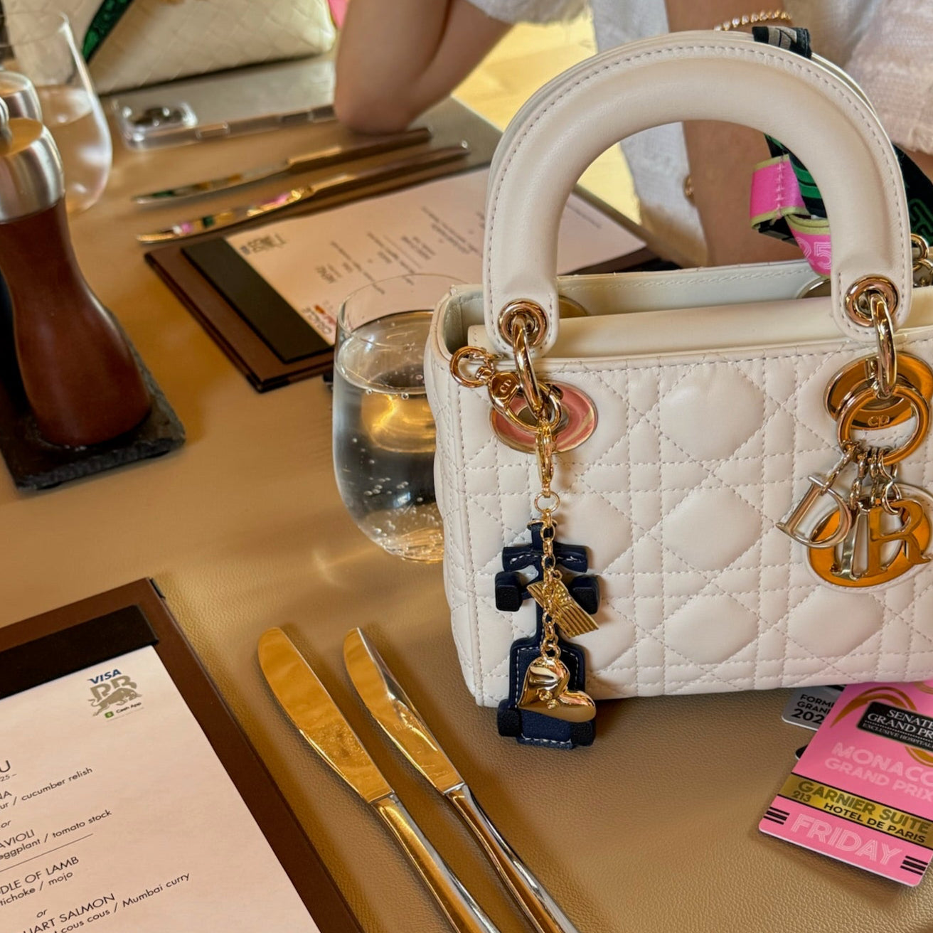 本日限定　BAG CHARM SO GOOD SISTERS with NICI NWT Coach Glitter Resin Dice Cluster Bag Charm Keychain Gold
