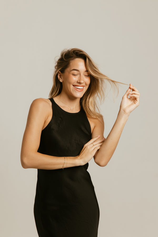 Single Pearl Necklace